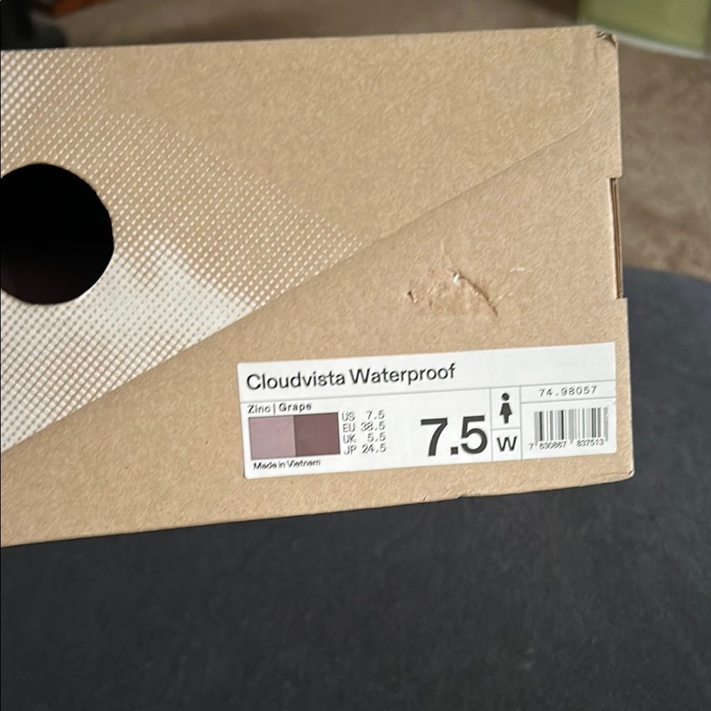 NWB On Cloudvista Waterproof WOMEN’s - Picture 6 of 6